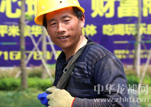 致敬！“五一”堅(jiān)守崗位的“最美勞動(dòng)者”